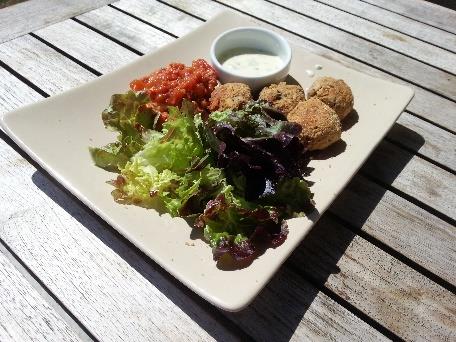 BOULETTES DE POIS CHICHES ET AMANDES