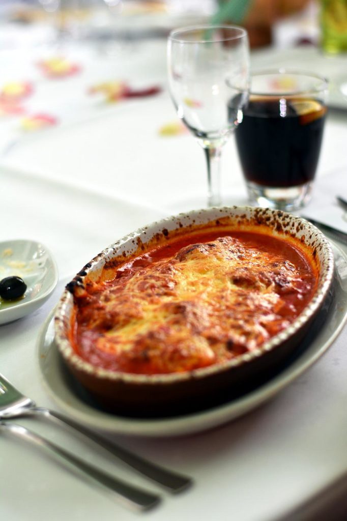 lasagna, restaurant, food-4620949.jpg