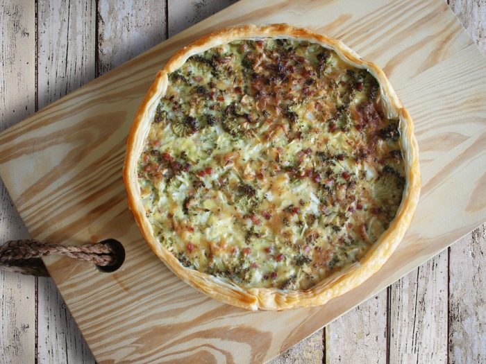 quiche, puff pastry, enjoy the meal-4742892.jpg