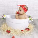 strawberries, girl, bebe